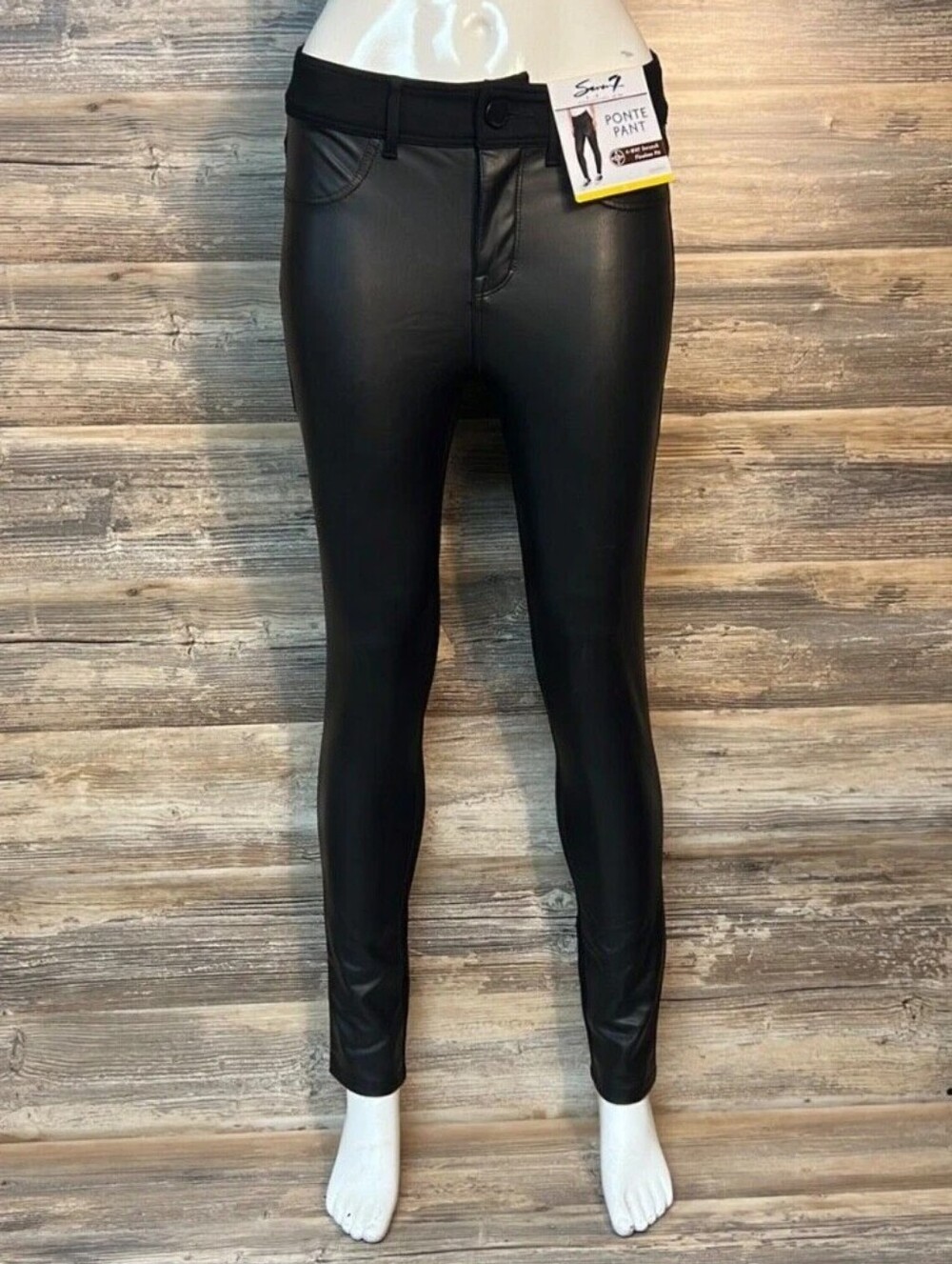Seven7 Black Faux Leather Front & Ponte Pant in Back Half of Pant Sz 6